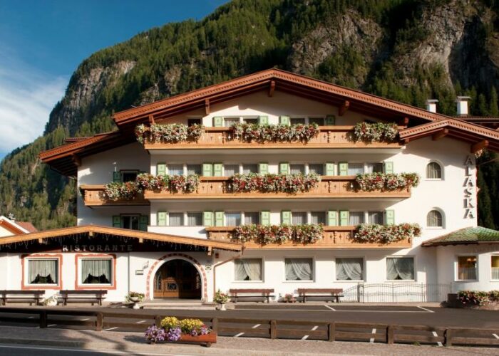 Hotel Alaska – Val Di Fassa