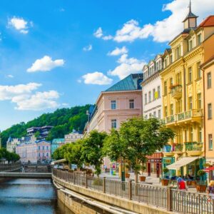 Karlovy Vary, Loket a Bečov nad Teplou