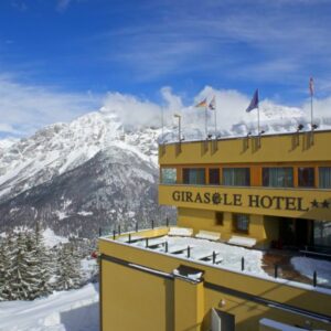 Hotel Girasole – 6denní lyžařský balíček s denním přejezdem, skipasem a dopravou v ceně
