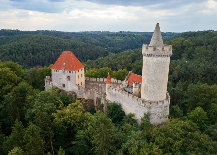 Soutok Labe A Vltavy, Hrad Kokořín A Skalní Město