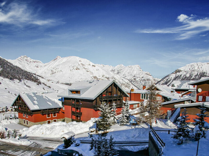 Hotel Alpen Village