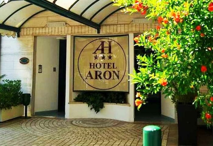 Hotel Aron (plná Penze S Nápoji)