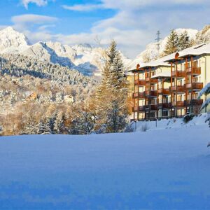 5denní Zájezd (denní Přejezd) S Dopravou, Polopenzí A Skipasem Ceně – Hotel Arcobaleno***