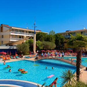 Village Planetarium Resort****