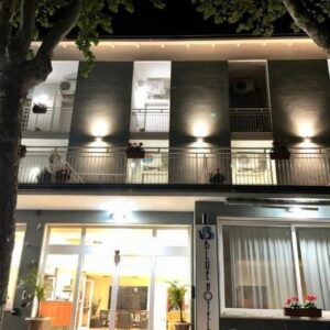 Hotel Blue***