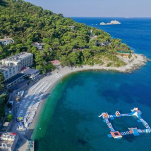 Hotel Vis***